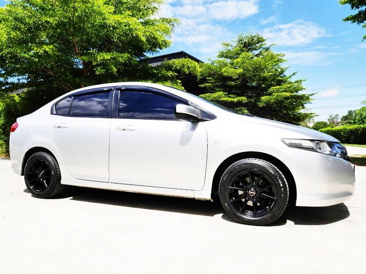Honda City 2011 1.5 S i-VTEC Sedan เบนซิน ไม่ติดแก๊ส เกียร์อัตโนมัติ บรอนซ์เงิน รูปที่ 2
