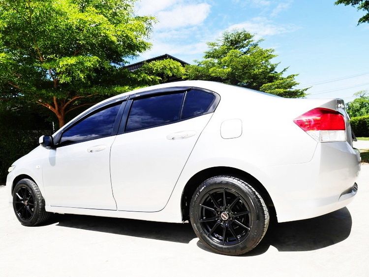 Honda City 2011 1.5 S i-VTEC Sedan เบนซิน ไม่ติดแก๊ส เกียร์อัตโนมัติ บรอนซ์เงิน รูปที่ 3