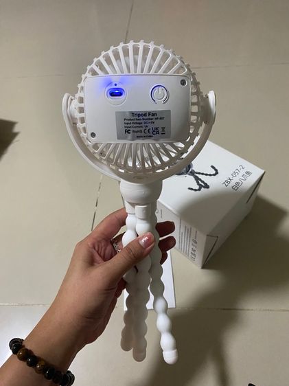พัดลมติดรถเข็นเด็กแบบพกพา,พัดลม USB รถเข็นนักเรียนใช้เดินเงียบคลิปเตียงขนาดเล็กมหัศจรรย์สำหรับเด็ก พัดลมปลาหมึก  รูปที่ 5