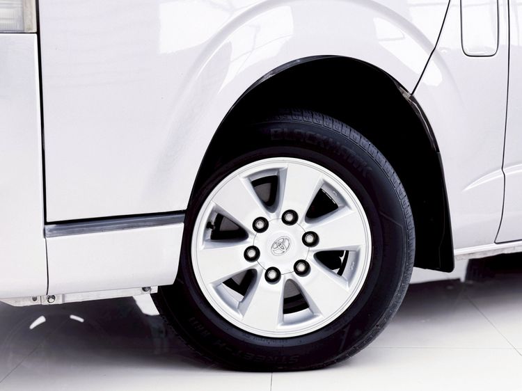 Toyota Hiace 2006 2.5 GL Van ดีเซล ไม่ติดแก๊ส เกียร์ธรรมดา เทา รูปที่ 4