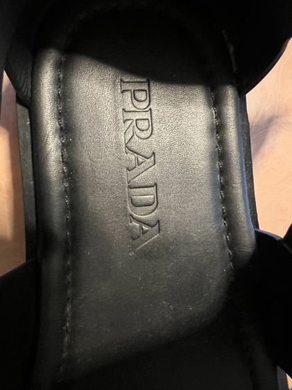 รองเท้า PRADA รูปที่ 3