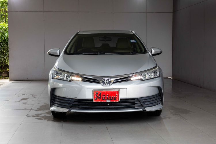 Toyota Altis 2017 1.6 G Sedan เบนซิน ไม่ติดแก๊ส เกียร์อัตโนมัติ เทา รูปที่ 2