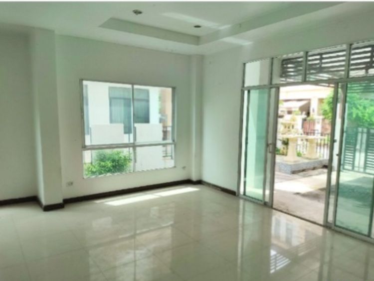 อื่นๆ ไม่มี สร้างเสร็จก่อน 2010 ขายบ้านแฝด 3 ชั้น โครงการเดอะทาวน์ พระราม 5 – นนทบุรี รูปที่ 3