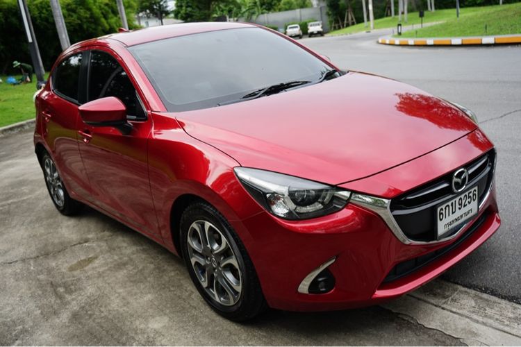 รถ Mazda Mazda 2 1.5 XD Sport High Plus L สี แดง