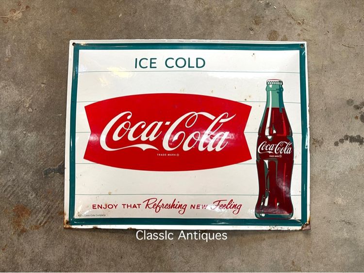 ป้าย โค้ก โคคาโคล่า อีนาเมล ปั้มนูนหลังเต่า สะสม