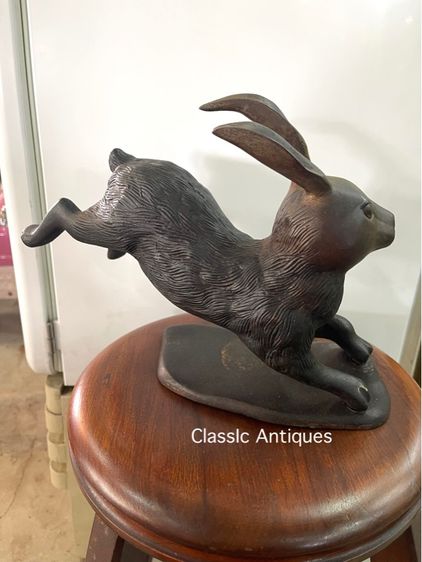 รูปปั้น กระต่าง ทองเหลืองสะสม รูปที่ 3