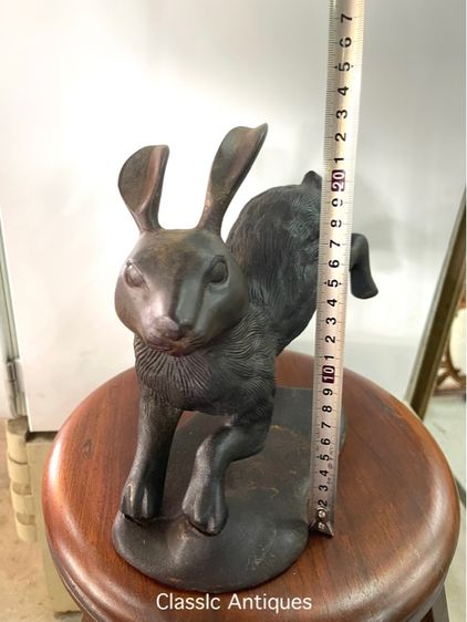 รูปปั้น กระต่าง ทองเหลืองสะสม รูปที่ 8