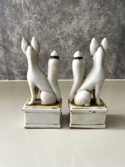 รูปปั้น จิ้งจอกขาว กระเบื้องเก่าสะสม รูปที่ 4