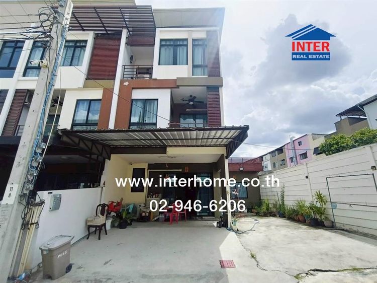 ไม่ใช่ ทาวน์โฮม 3 ชั้น 35 ตร.ว. หมู่บ้านซิกเนเจอร์ เอกชัย 64-5 ซอยเอกชัย64-5 ถนนเอกชัย ถนนบางบอน เขตบางบอน กรุงเทพมหานคร