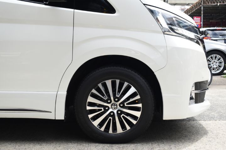 Toyota Majesty 2020 2.8 Premium Van ดีเซล เกียร์อัตโนมัติ ขาว รูปที่ 3