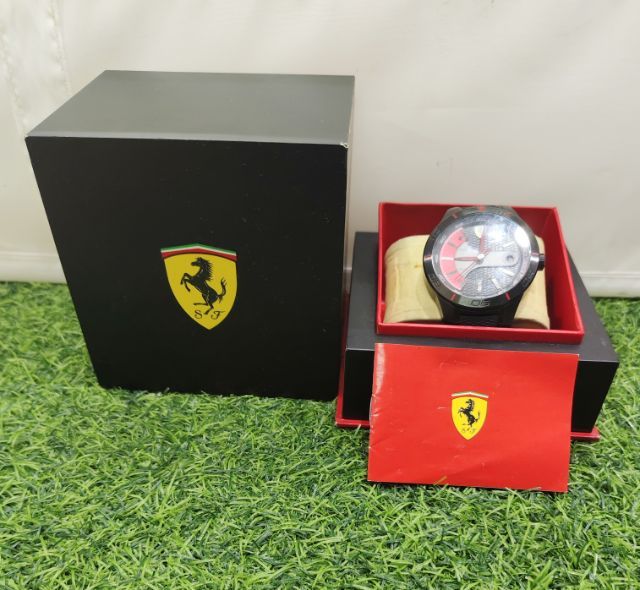 นาฬิกา Ferrari Scuderia ของแท้ พร้อมกล่องครบ
 รูปที่ 2