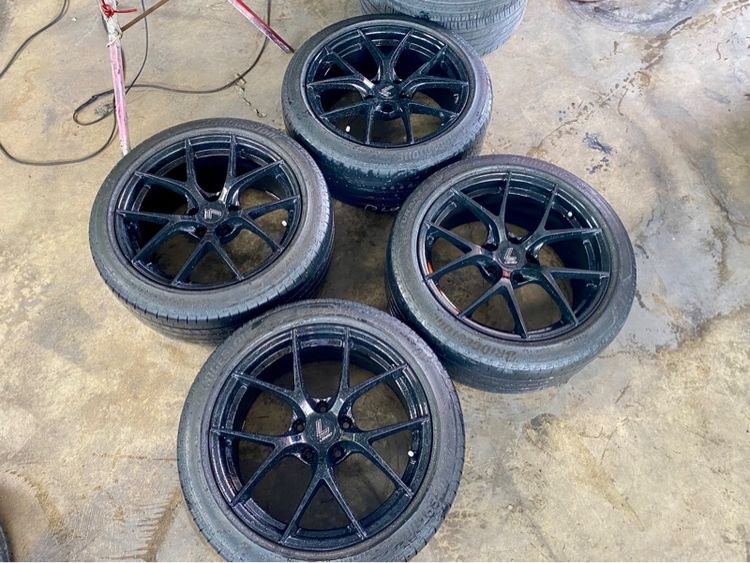 ขาย ล้อแม็ก Lenso ขอบ18 235 45 18 ยางปี 21 