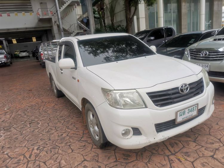 Toyota Hilux Vigo 2011 2.5 J Pickup ดีเซล ไม่ติดแก๊ส เกียร์ธรรมดา ขาว รูปที่ 2