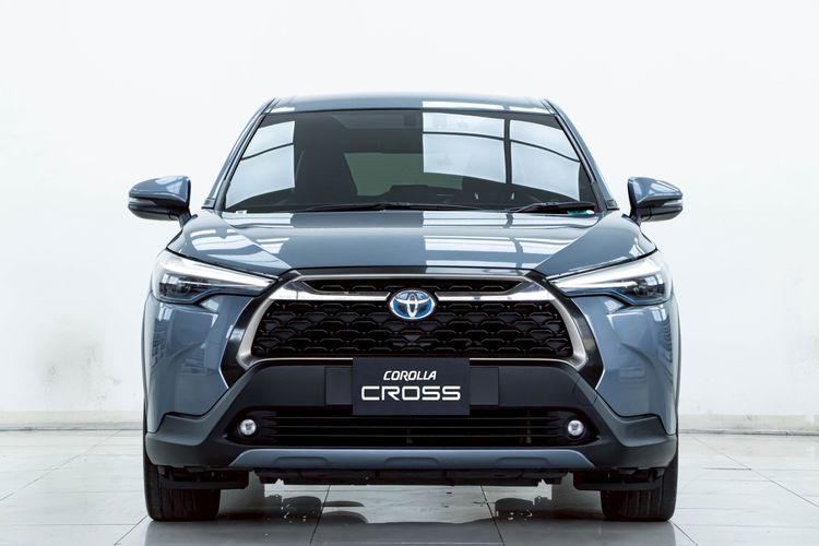 Toyota Corolla Cross 2021 1.8 Hybrid Premium Utility-car ไฮบริด ไม่ติดแก๊ส เกียร์อัตโนมัติ เทา รูปที่ 4