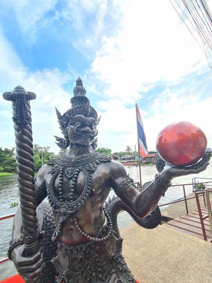กะลาตาเดียวแกะ รูปราหู ศิลปะแกะล้านนา พระครูปลัดพิจารย์ สำนักวัดโพธิ์ผักไห่ จังหวัดพระนครศรีอยุธยา รูปที่ 6