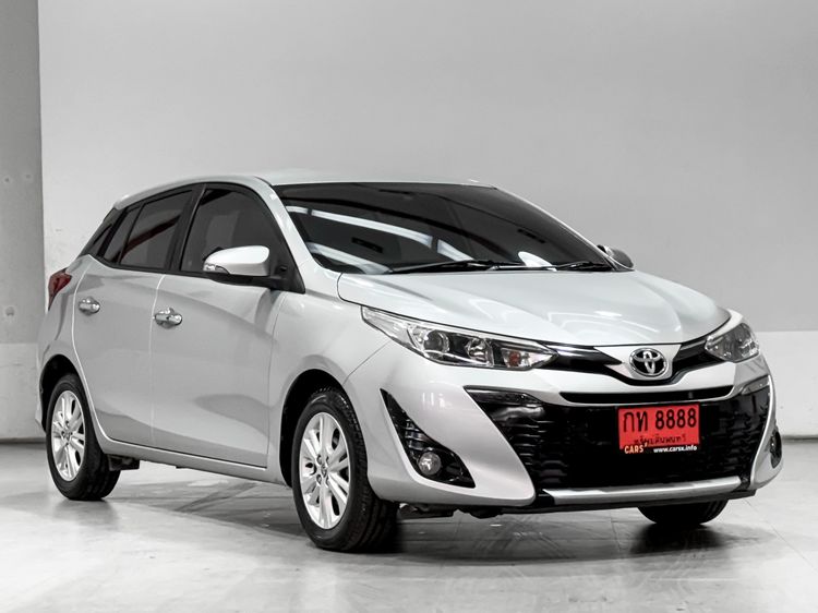 Toyota Yaris 2017 1.2 G Sedan เบนซิน ไม่ติดแก๊ส เกียร์อัตโนมัติ บรอนซ์เงิน รูปที่ 3