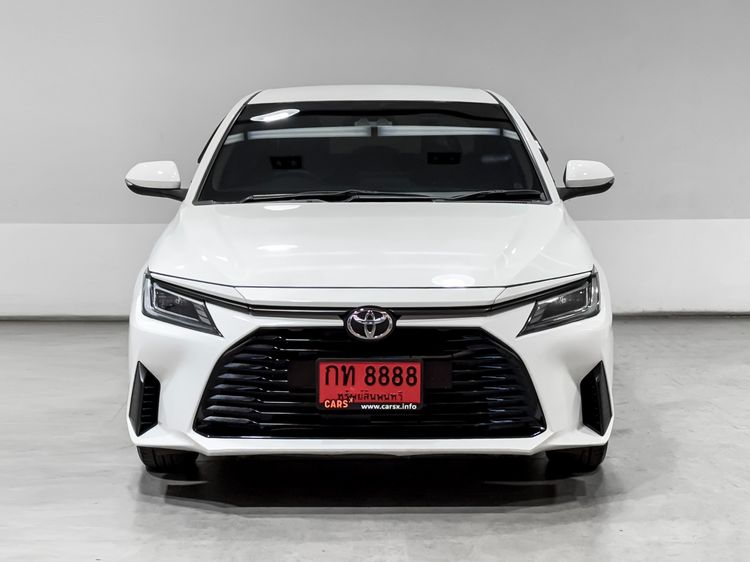 Toyota Yaris ATIV 2024 1.2 Smart Sedan เบนซิน ไม่ติดแก๊ส เกียร์อัตโนมัติ ขาว รูปที่ 2