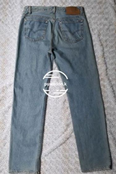 กางเกงยีนส์ Levi's สินค้าแบรนด์แท้สภาพดี ซื้อจาก(MBK) มานานใช้งานน้อยมาก ลองพิจารณาจากภาพนะครับ.สนใจสอบถามรายละเอียดได้ Levi"s (Limited) รูปที่ 6