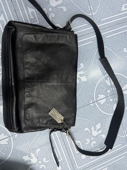 กระเป๋า Messenger bag ของ COACH รูปที่ 2