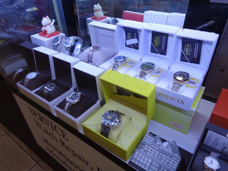 สุดคุ้ม INVICTA (เครื่อง swiss.) New Speedway swiss Chronograph 51 มิล. สายยางแดง รูปที่ 15