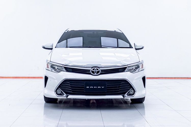 Toyota Camry 2018 2.5 G Sedan เบนซิน ไม่ติดแก๊ส เกียร์อัตโนมัติ ขาว รูปที่ 3
