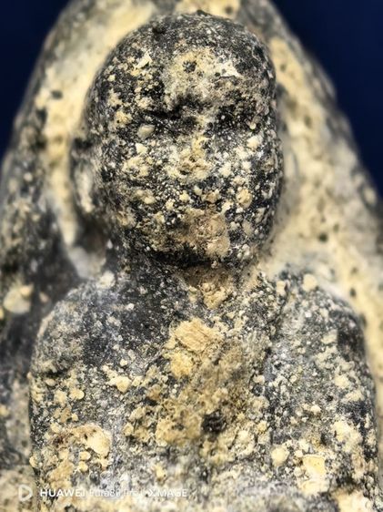 หลวงปู่ทวดเนื้อว่านพิมพ์ใหญ่