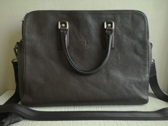 ขายกระเป๋าหนังแท้ แบรนด์ DAKS ​LONDON