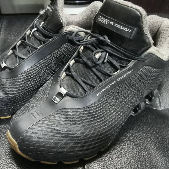 รองเท้าออกกำลังกาย รองเท้ากีฬา Adidas Porsche Design ไซต์ 8.5US ของแท้