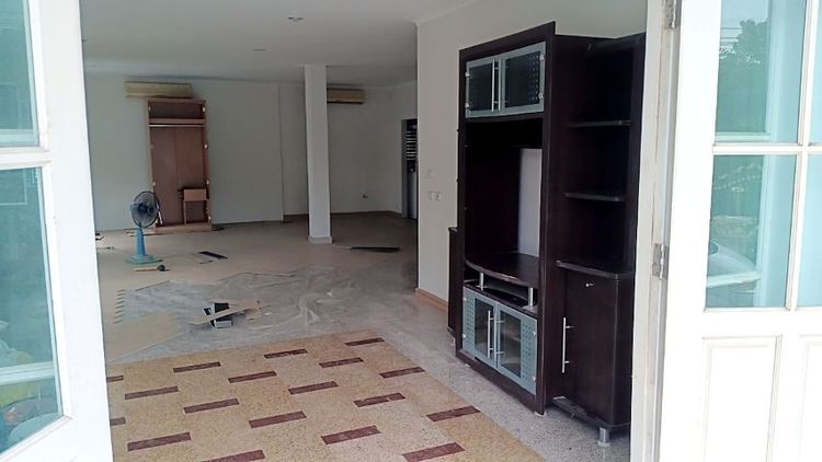 ตู้ใชว์ รูปที่ 2