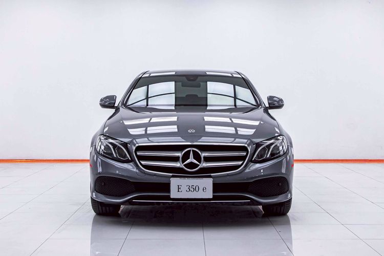 Mercedes-Benz E-Class 2019 E350 Sedan ปลั๊กอินไฮบริด (PHEV) ไม่ติดแก๊ส เกียร์อัตโนมัติ เทา รูปที่ 3