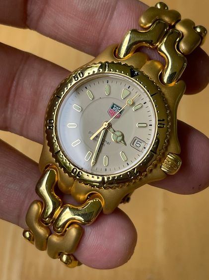 TAG HEUER S EL ก้างปลา 2 ชั้น Professional 200m WG1230-K0 30mm Gold Tone Steel Quartz Watch รูปที่ 15