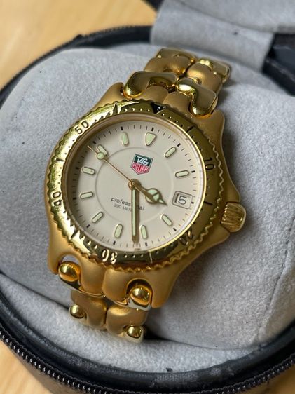 TAG HEUER S EL ก้างปลา 2 ชั้น Professional 200m WG1230-K0 30mm Gold Tone Steel Quartz Watch รูปที่ 17