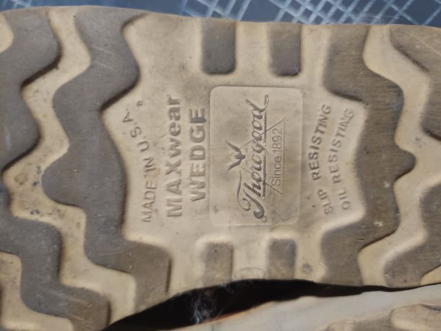 รองเท้า รูปที่ 9