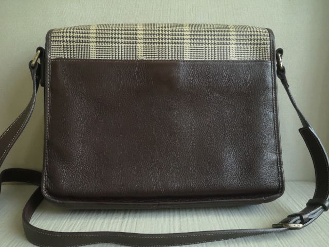 ขายกระเป๋าหนัวแบรนด์แท้ BEAN POLE มือสอง  สภาพใหม่ รูปที่ 2