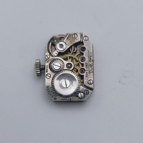 ขายเครื่องนาฬิกา โบราณ ขนาดเล็กสองเครื่อง 1เครื่อง bulova 2 ไม่ทราบแบนด์ ระบบลาน รูปที่ 9