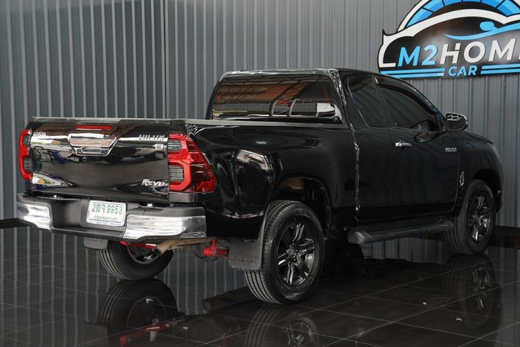 Toyota Hilux Revo 2017 2.4 E Prerunner Pickup ดีเซล เกียร์ธรรมดา ดำ รูปที่ 4