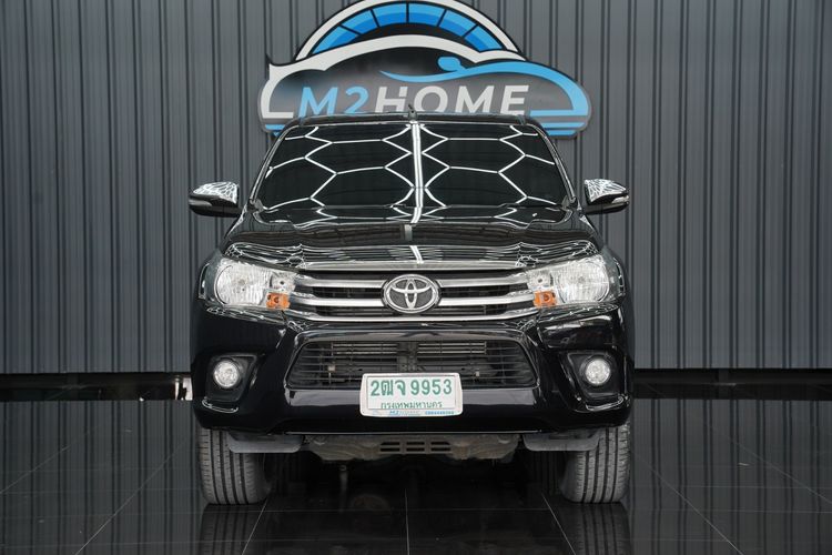 Toyota Hilux Revo 2017 2.4 E Prerunner Pickup ดีเซล เกียร์ธรรมดา ดำ รูปที่ 2