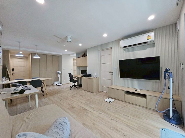 Land and Houses ไม่อนุญาต ตกแต่งครบ ขายคอนโดหรู The Bangkok Sukhumvit 61 ใจกลางเมือง สุขุมวิท เอกมัย ทองหล่อ คอนโดสไตล์มินิมอล โมเดิร์น รีโนเวทใหม่ทั้งห้อง รูปที่ 3