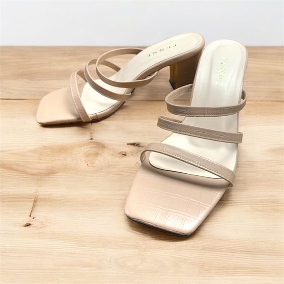 รองเท้าส้นสูง เนื้อ หนัง PU รองเท้าแฟชั่น