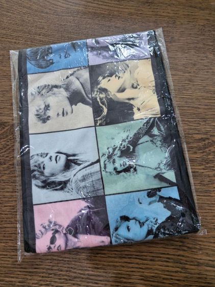 Taylor Swift The Eras Tour Tokyo Japan ผ้าขนหนูของแท้ คอนเสิร์ต Taylor Swift 2024　ของใหม่จากญี่ปุ่น