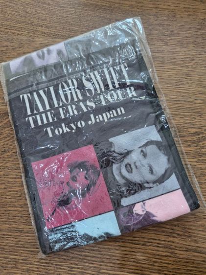 Taylor Swift The Eras Tour Tokyo Japan ผ้าขนหนูของแท้ คอนเสิร์ต Taylor Swift 2024　ของใหม่จากญี่ปุ่น รูปที่ 2