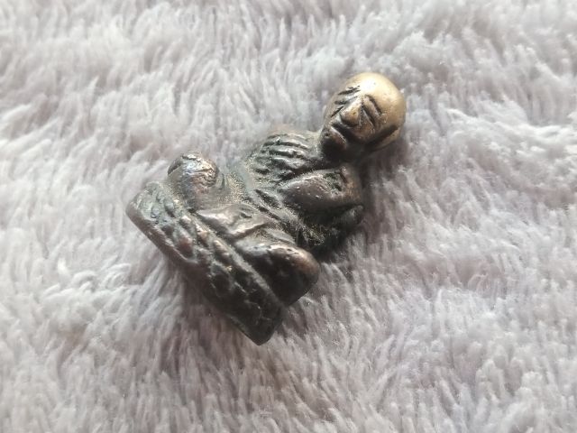 รูปหล่อหลวงปู่ทิม รูปที่ 2