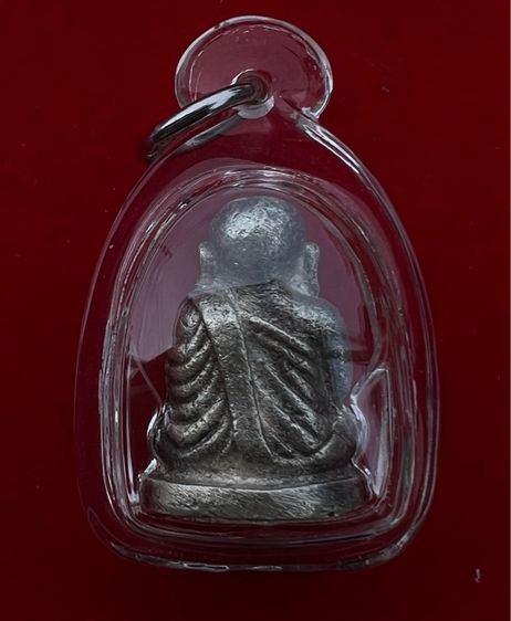 หลวงพ่อเงิน เนื้อเงิน รูปที่ 2