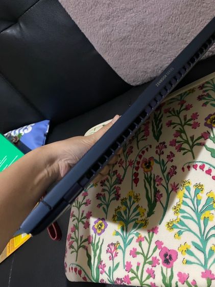 asus zenbook 15 รูปที่ 3