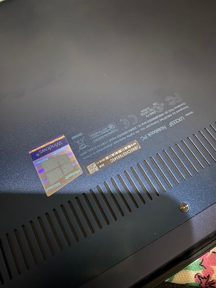 asus zenbook 15 รูปที่ 5