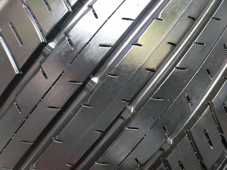 ยางดันลอป 255 45 20 ปี24 ดอกสวยมากทุกเส้น ตุ่มหน้ายางยังอยู่จางๆ