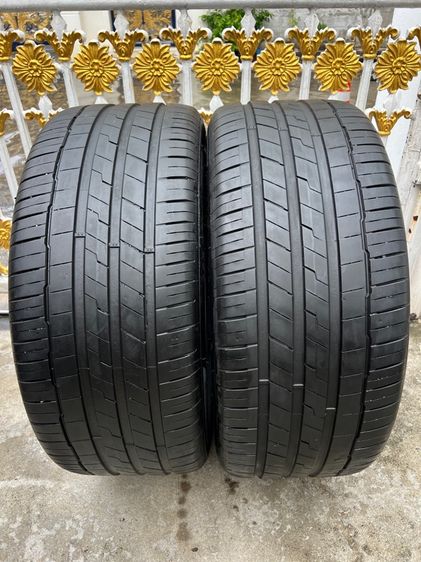 ยาง Hankook S1evo3 285 45 21 คู่ 2500 บาท สภาพดี