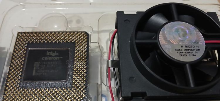 cpu pentium iii รูปที่ 6