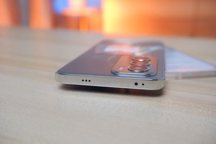 OPPO RENO 12 12+512GB สี Astro Silver เครื่องสวย ราคาเพียง 8,800.- มีประกันร้าน 60วัน รูปที่ 5