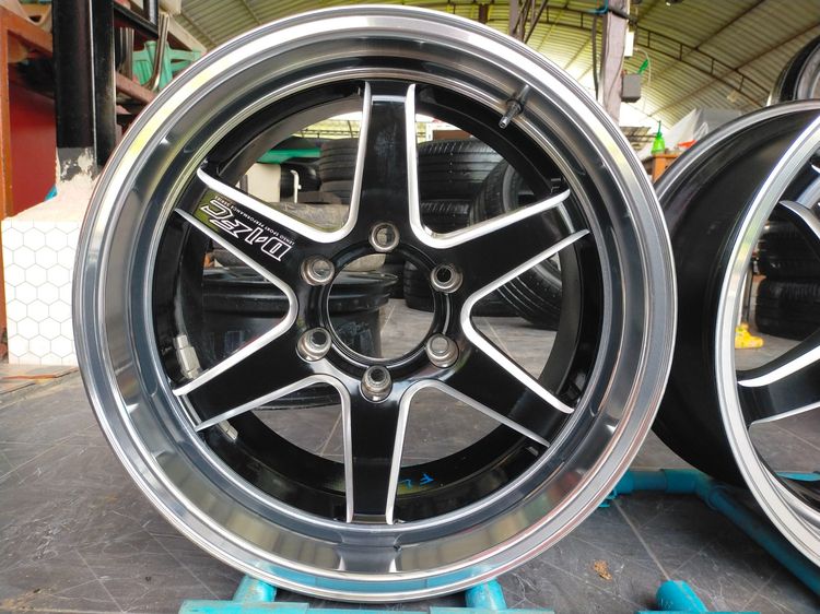 อื่นๆ 18" แม็กlenso แท้ ขอบ18 กว้าง9.5 et25 สีเดิม ไม่ดุ้ง ไม่คด ไม่แตก 2 วง3200